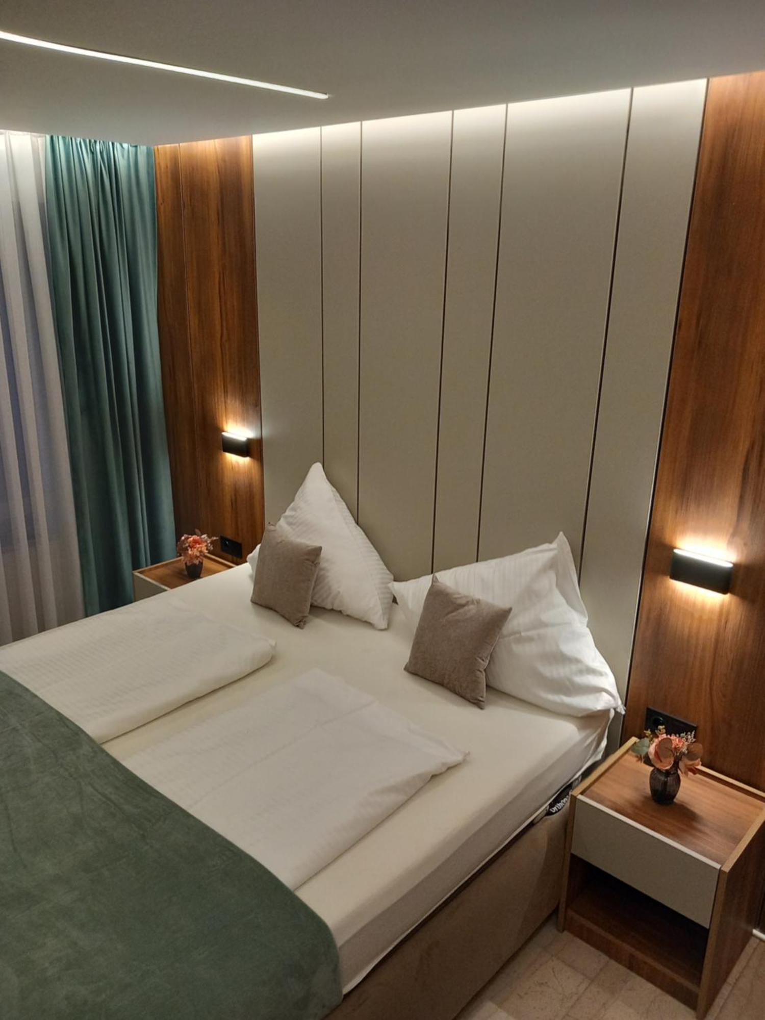 Hotel Hafez Bad Salzuflen Oda fotoğraf